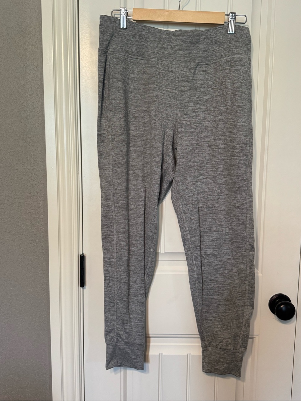 Athletic brand leggings